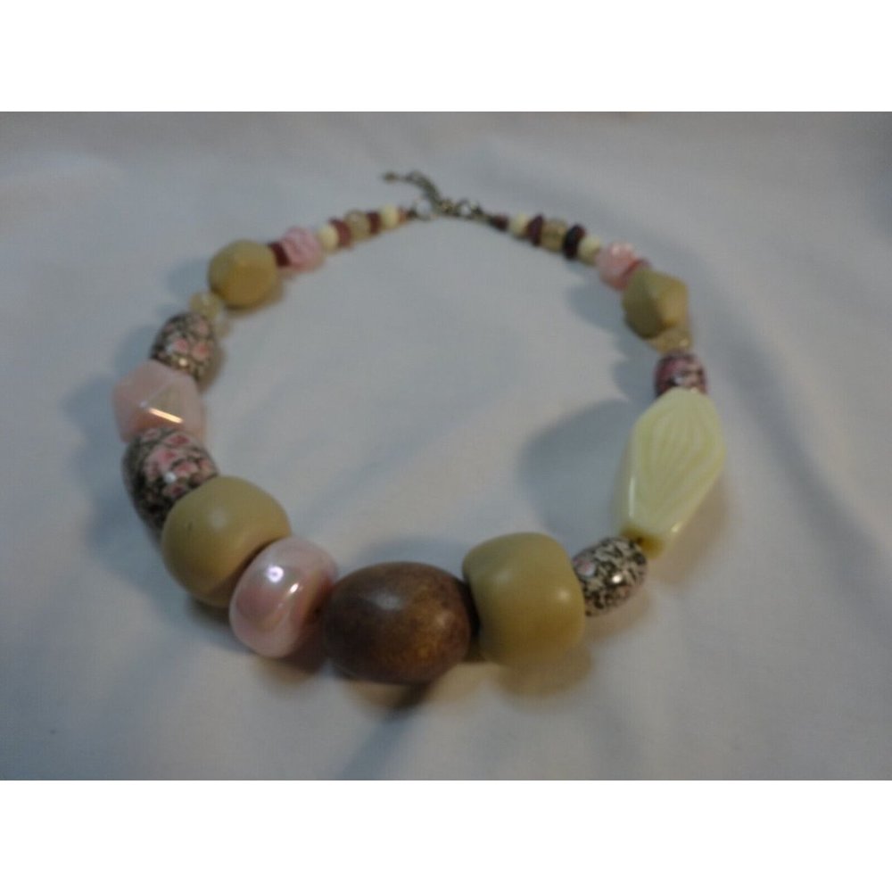 Mixed CHUNKY Beads‎ Statement NECKLACE Pinks Acrylic Artsy 21" adjustable - Picture 5 of 8